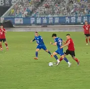 比赛中发生激烈冲突,主教练被罚出场怎么办