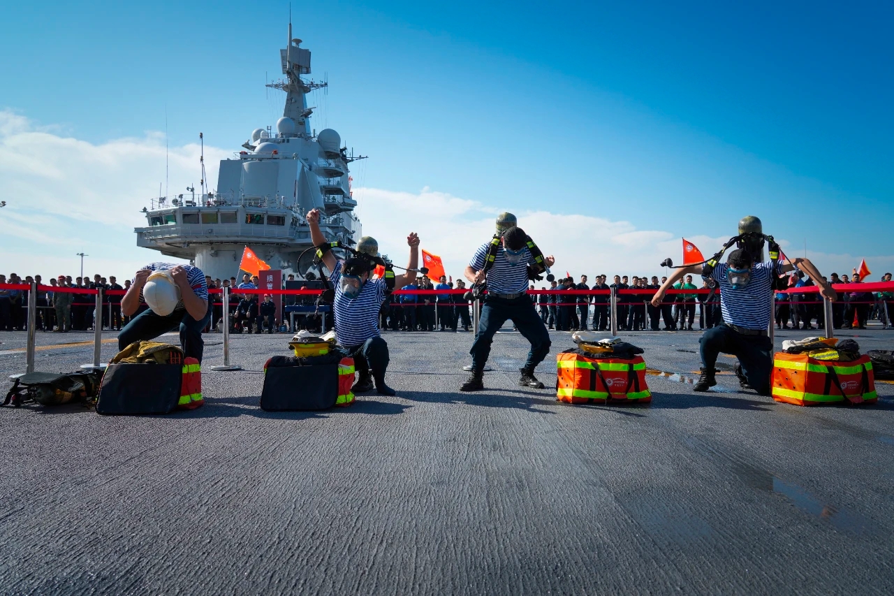 1975年反击右倾翻案风